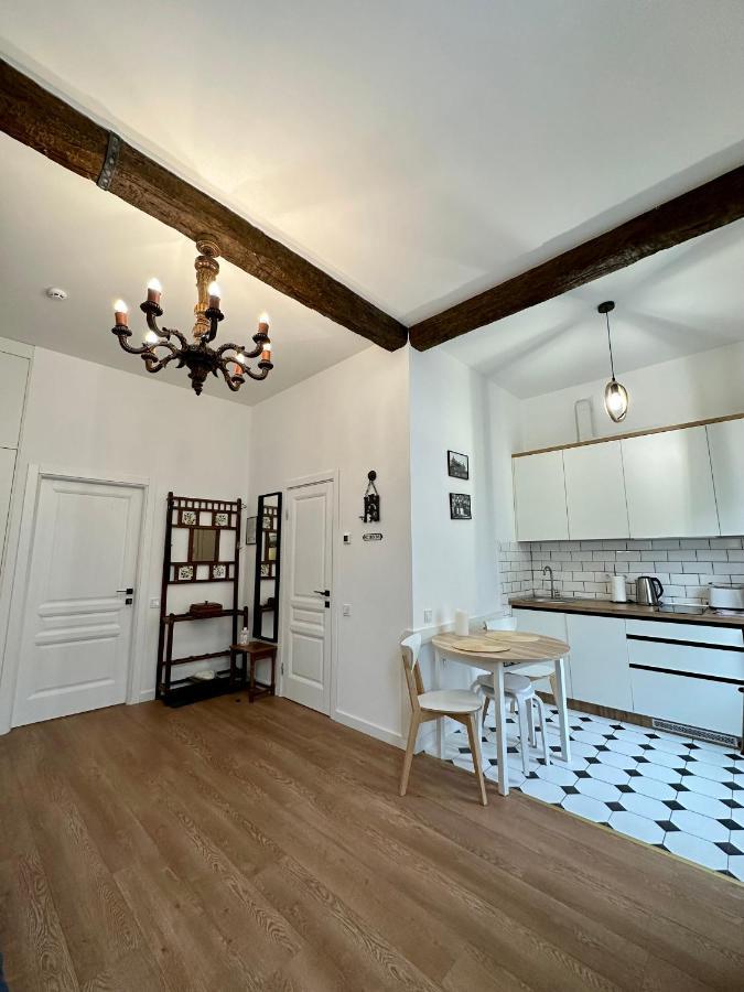 Apartments Galicia Львов Экстерьер фото