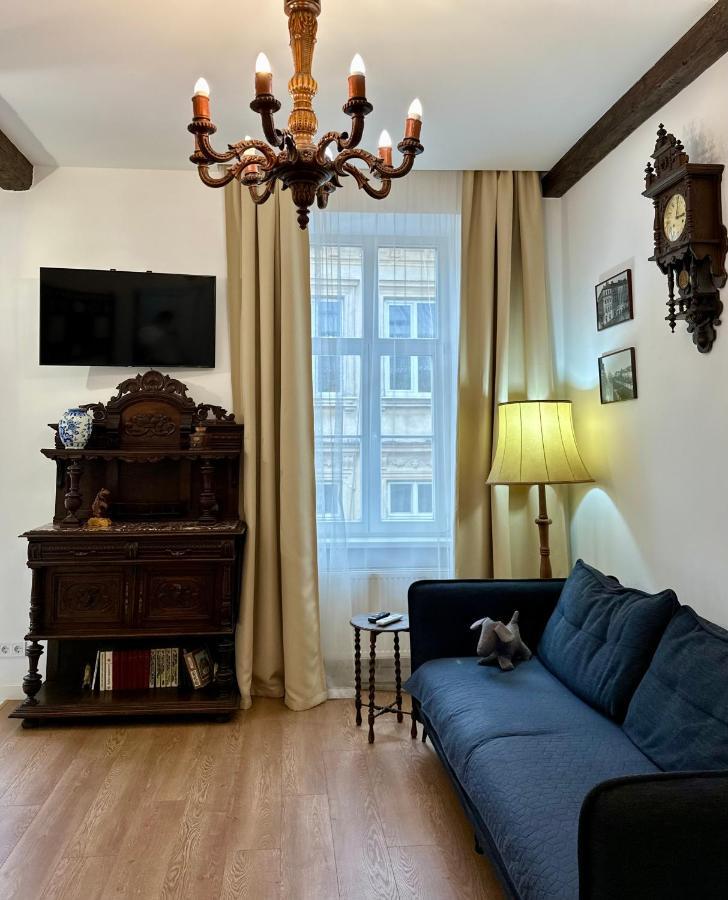 Apartments Galicia Львов Экстерьер фото