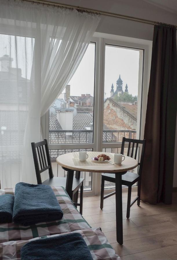 Apartments Galicia Львов Экстерьер фото